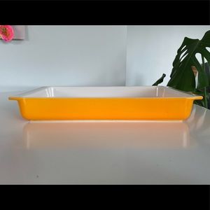 Vintage Pyrex 933 lasagne baking pan